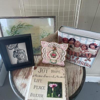 Mother/Gma decor