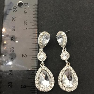 Rhinestone dangle earrings