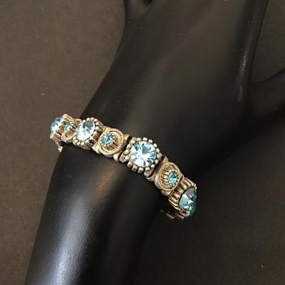Vintage blue Rhinestone stretch bracelet