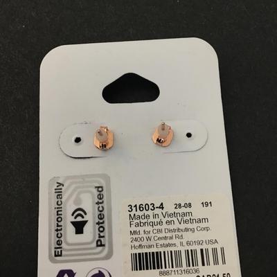 18kt gold plated unicorn stud earrings