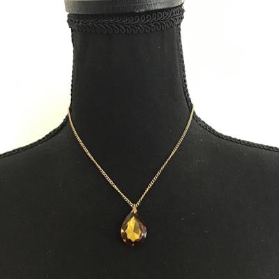Vintage root beer colored crystal necklace