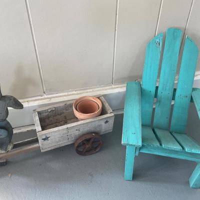 Small wood decor