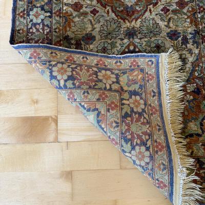 Small Hand Knotted Silk Area Rug (FP-BM)
