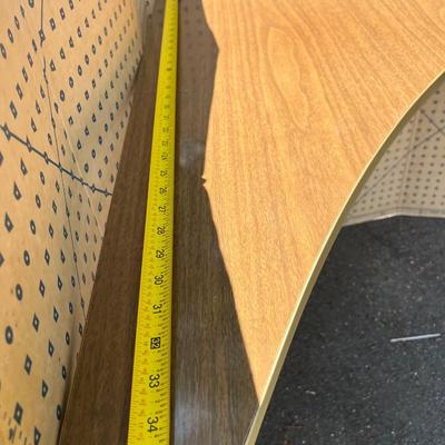 Corner Table