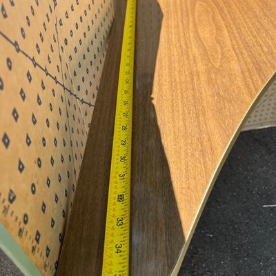 Corner Table