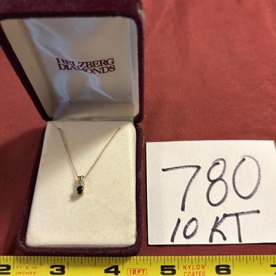 Helzberg Diamond 10 KT Gold Necklace