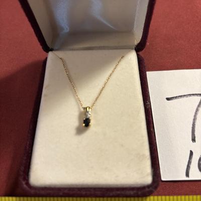 Helzberg Diamond 10 KT Gold Necklace