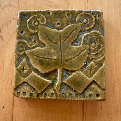 Mimi Strang Leaf Tile Art (LR-BM)