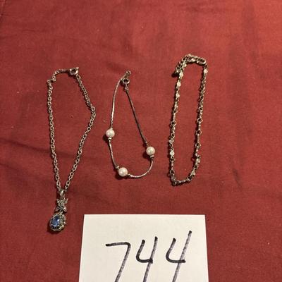 Bracelet Lot