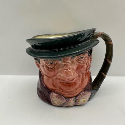 Royal Doulton Character Jugs (6)