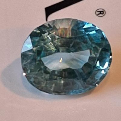 GIA CERTIFIED LAB GROWN Spinel 6.66 CTS