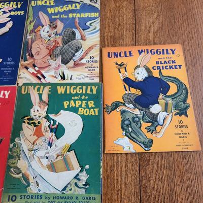 lot of 7 Uncle Wiggily books 1943 Howard R. Garis
