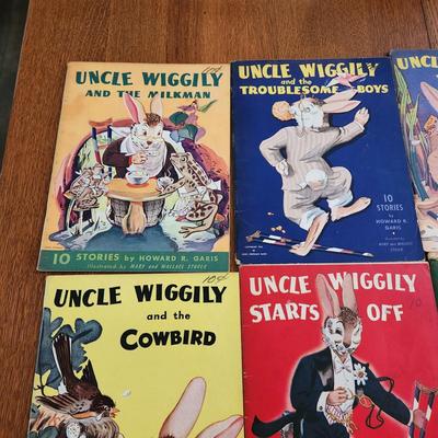 lot of 7 Uncle Wiggily books 1943 Howard R. Garis