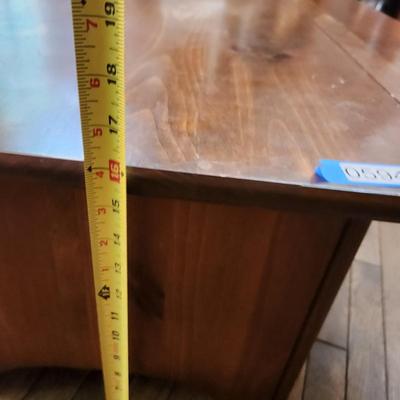 Dropleaf Coffee Table w Lower Shelf 44x36x16 22" wide with leaves down