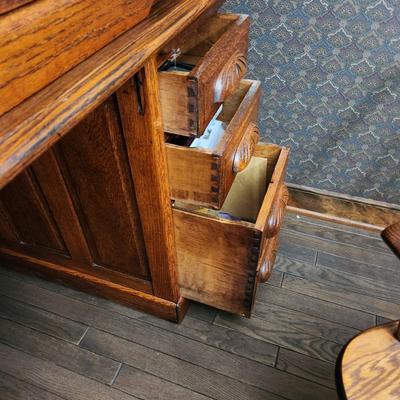 Antique 1800's Roll Top Oak Desk and Chair from PA. Hotel