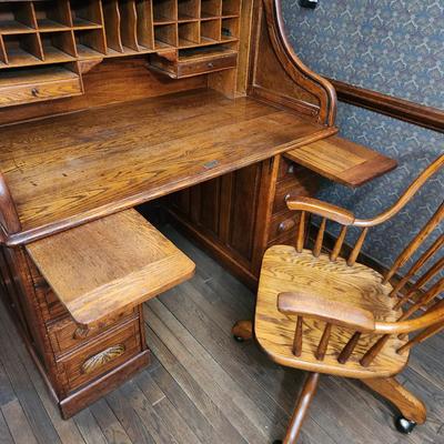 Antique 1800's Roll Top Oak Desk and Chair from PA. Hotel
