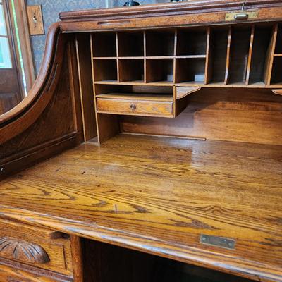 Antique 1800's Roll Top Oak Desk and Chair from PA. Hotel