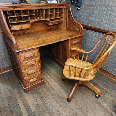 Antique 1800's Roll Top Oak Desk and Chair from PA. Hotel