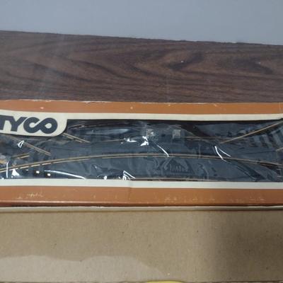 Vintage Tyco HO Scale Model 899 Transformer and Various Track Pieces