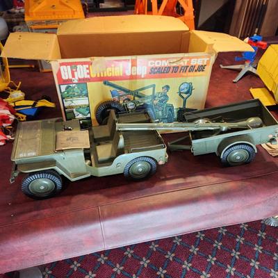 G.I. Joe Official jeep Combat Set not complete missing Steering Wheel