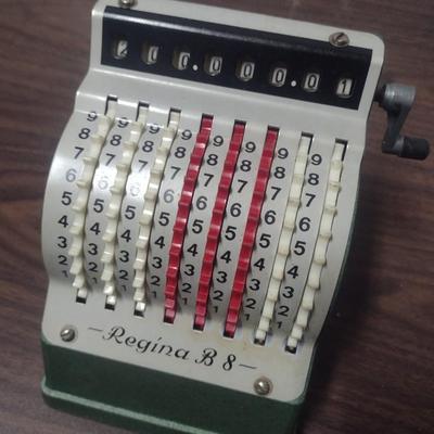 Vintage Regina B-8 Adding Machine