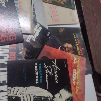 Large Collection of Vintage Vinyl Albums Harry Belafonte, Tony Bennett, Al Jolson, Nat King Cole and More