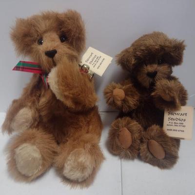 Pair of Stewart Studios Stuffed Bears 'Twinkletoes' and 'Bosco' Choice A