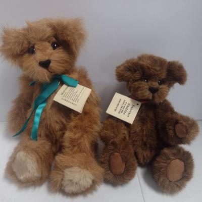 Pair of Stewart Studios Stuffed Bears 'Twinkletoes' and 'Bosco' Choice B
