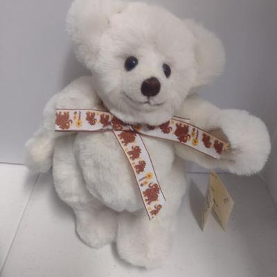 Pair of Shepard's Flock Stuffer Bears 'Sara' and 'Andrew"