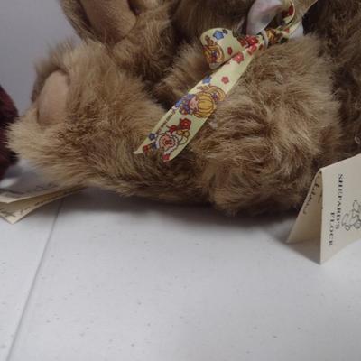 Pair of Shepard's Flock Stuffer Bears 'Buddy' and 'Koko'