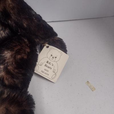 Vintage B. G.'s Bears Stuffed Bear 'Topper'
