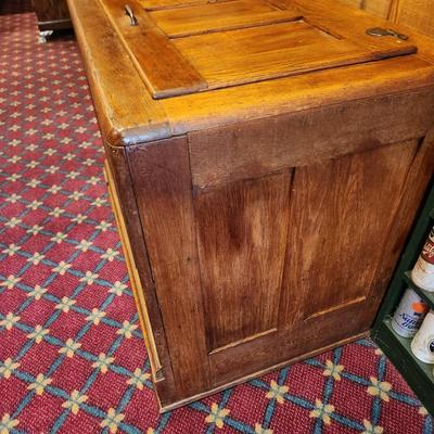 Antique Large Wooden Ice Box 32x22x28H