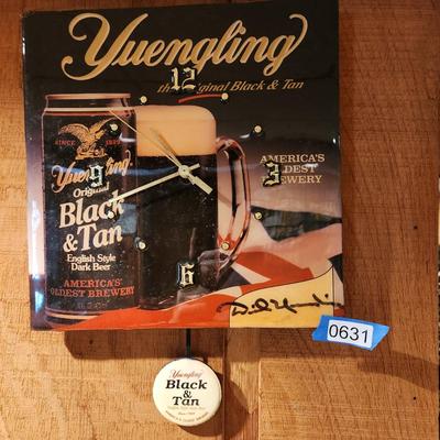 Yuengling Black & Tan Clock Signed by Dick Yuengling + Metal Tray Man Cave Decor Barware