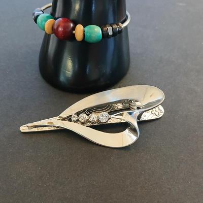 Boho Beaded Bracelet & Rhinestone Calla Lily Barrette – Jewelry Lot