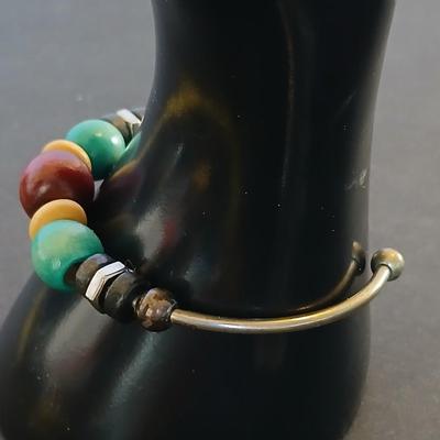 Boho Beaded Bracelet & Rhinestone Calla Lily Barrette – Jewelry Lot