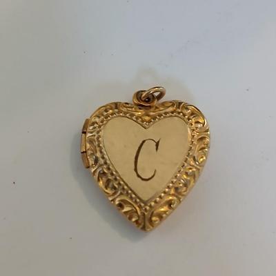 Lot of Vintage Gold-Tone Heart Jewelry – Necklaces, Earrings, Lockets & Bracelet