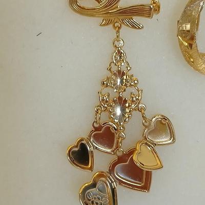 Lot of Vintage Gold-Tone Heart Jewelry – Necklaces, Earrings, Lockets & Bracelet