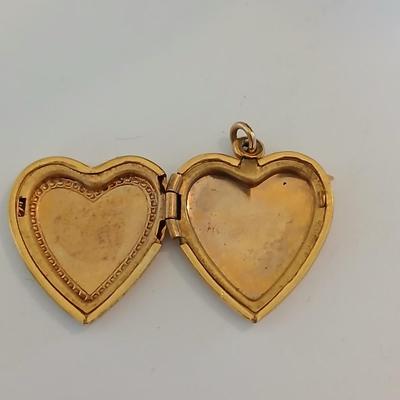 Lot of Vintage Gold-Tone Heart Jewelry – Necklaces, Earrings, Lockets & Bracelet