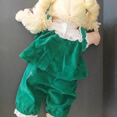 Vintage 1985 Cabbage Patch Kid Doll – Coleco – Original Outfit, Blonde Yarn Hair