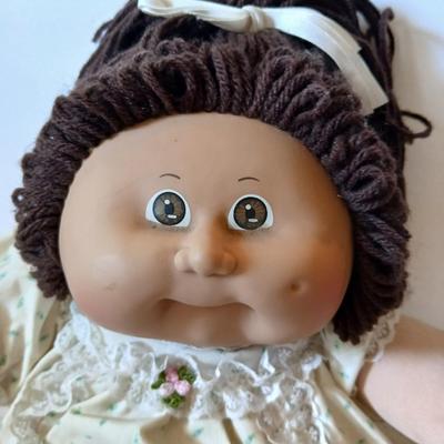 1986 Cabbage Patch Kids Girl Doll – Coleco – Original Dress – Pink Signature