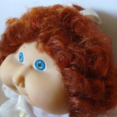 Vintage Cabbage Patch Kids Girl Doll – Red Hair, Blue Eyes – Green Signature – Coleco