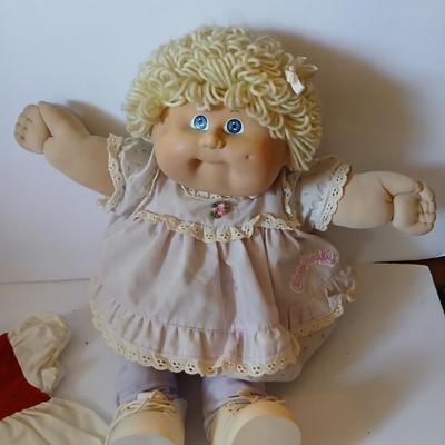 Vintage Cabbage Patch Kids Girl Doll – Blonde Yarn Hair, Blue Eyes – Red Dress Set – Coleco