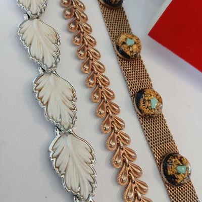 Vintage Jewelry Lot – Vintage Mustard Seed Faith Jewelry Set – Pendant Necklace & Earrings and Retro Bracelets 1940's! RETRO