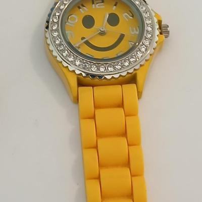 Lot of 2 Fun Watches – Vintage Disney Timex Dopey & Yellow Smiley Face with Crystal Accent