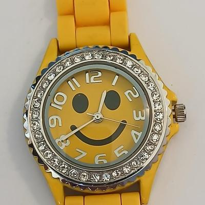 Lot of 2 Fun Watches – Vintage Disney Timex Dopey & Yellow Smiley Face with Crystal Accent