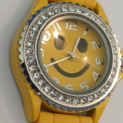 Lot of 2 Fun Watches – Vintage Disney Timex Dopey & Yellow Smiley Face with Crystal Accent