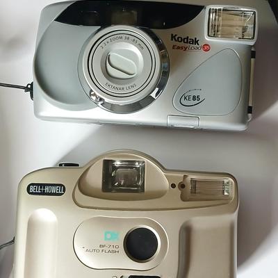 Lot of 2 Kodak 35mm Point & Shoot Cameras with Cases – FunSaver & Cameo