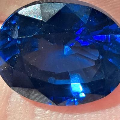 Lab Grown Blue Sapphire 9.07 ct
