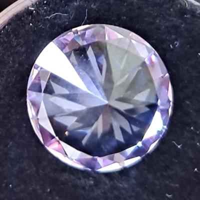 Moissanite 10ct