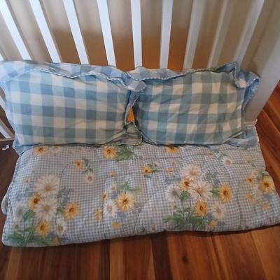 Vintage Queen Bedding Set – Gingham & Daisy Floral, 3 Piece Reversable